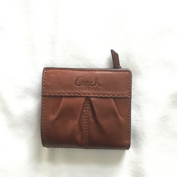 Coach Handbags - Coach Small Brown Leather Wallet